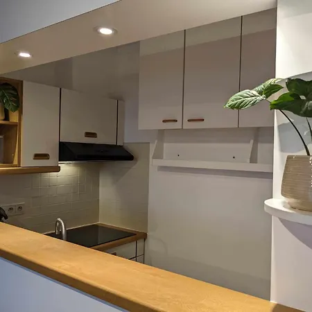 Vista Linda, Vlak Bij Zeedijk En Appartement Ostende